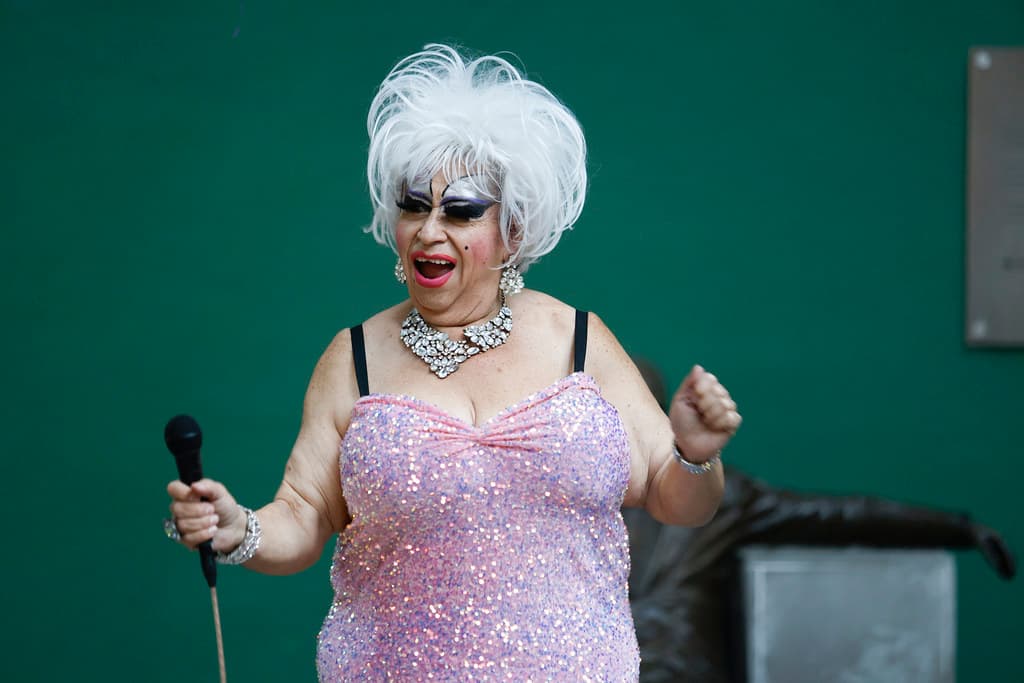 La Clandestina